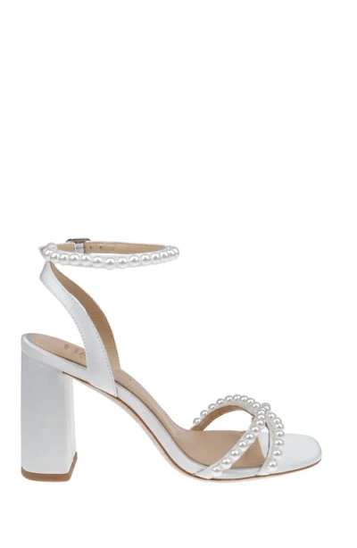 Harlo Evie White Pearl Mid Bridal Block Heel In Multi