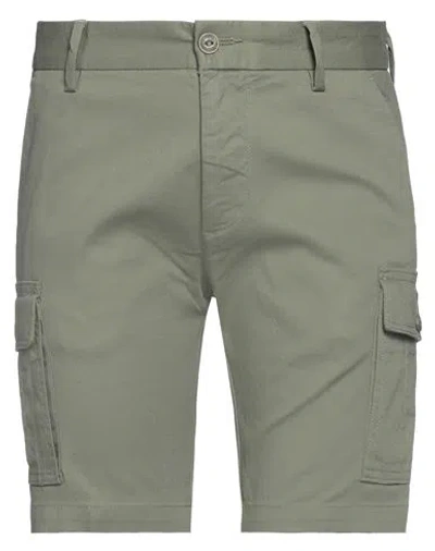 Harmont & Blaine Man Shorts & Bermuda Shorts Military Green Size 30 Cotton, Elastane