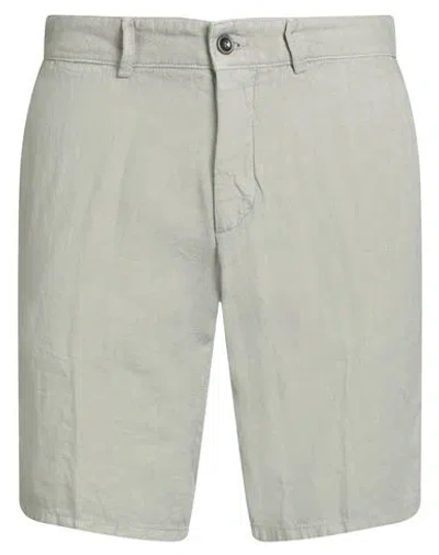 Harmont & Blaine Man Shorts & Bermuda Shorts Sage Green Size 32 Linen