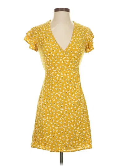 Pre-owned Harper Heritage Casual Dress In Yellow