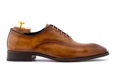 Harris Shoes 1913 Hand-painted Leather Brogues In Light Leather