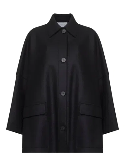 Harris Wharf London Button-fastening Patch-pocket Coat In Black
