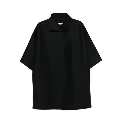 Harris Wharf London Capes Black