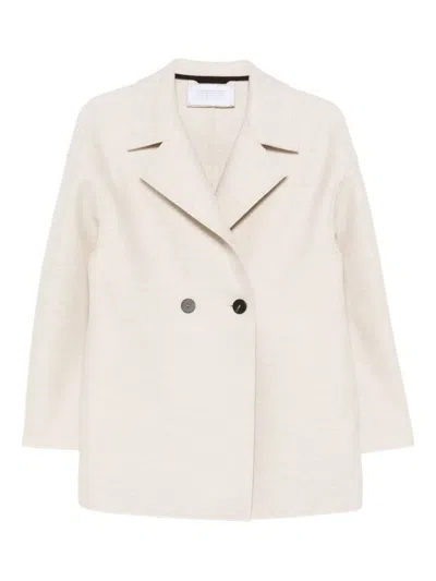 Harris Wharf London Short Double-breasted Coat In Light Beige In Sand