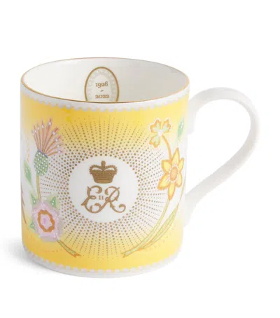 Harrods Fine Bone China Queen Elizabeth Ii Centenary Mug In Yellow