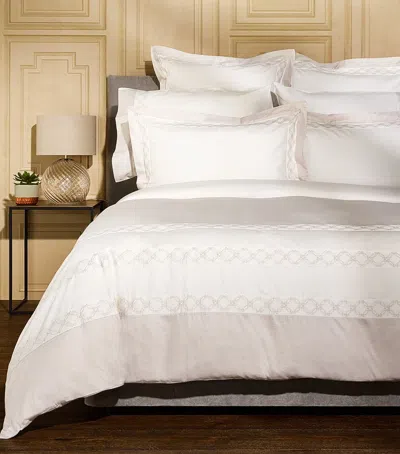 Harrods Of London Beaufort King Duvet Cover And Pillowcase Set In White
