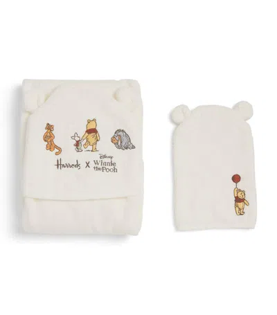 Harrods X Winnie The Pooh Towel And Bath Mitt Set In White