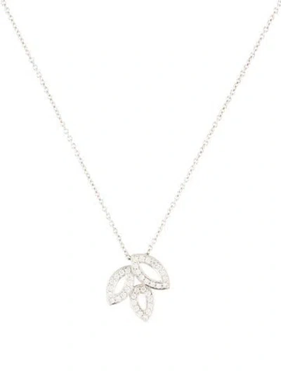 Pre-owned Harry Winston Platinum Diamond Lily Cluster Pendant Necklace, 16" In Multi