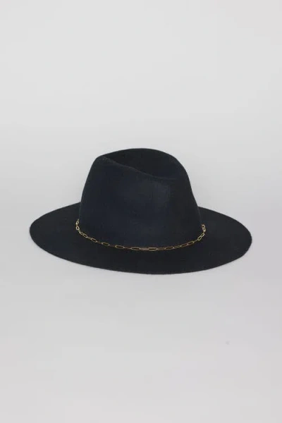 Hat Attack Harper In Black/gold