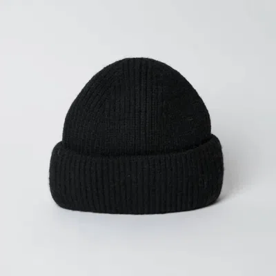 Hat Attack Women's Major Beanie In Black
