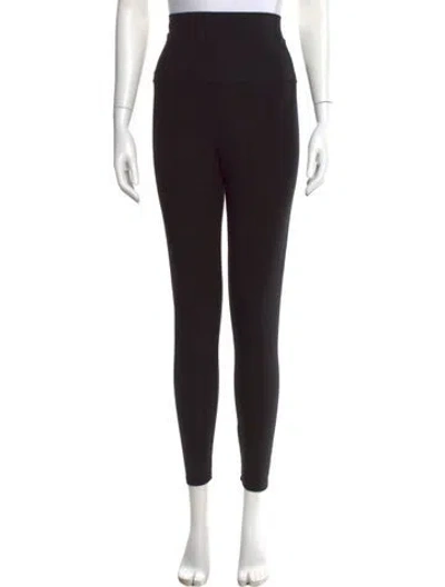 Pre-owned Hatch Skinny Leg Pants In Black