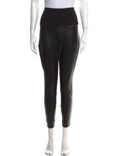 Pre-owned Hatch Skinny Leg Pants In Black