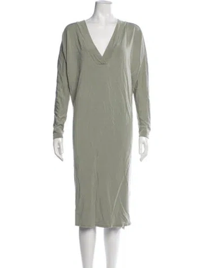 Pre-owned Hatch V-neck Midi Length Dress In Green