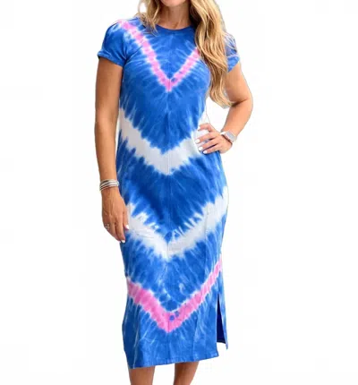 Hatley The Sierra Midi Dress In Chevron Tie Dye In Blue