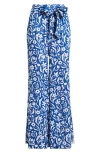 Hatley Belted Wide Leg Pants In Wavy Flowers In Blue Quartz