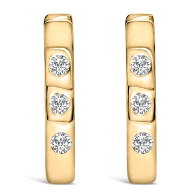HAUS OF BRILLIANCE 10K GOLD 1/10 CTTW THREE STONE LAB GROWN DIAMOND OVAL HUGGIES HOOP EARRINGS