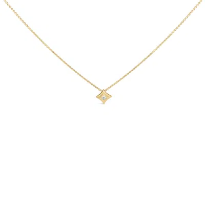 HAUS OF BRILLIANCE HAUS OF BRILLIANCE 10K YELLOW GOLD 1/5 CTTW BEZEL SET PRINCESS DIAMOND KITE SHAPED SOLITAIRE PENDENT