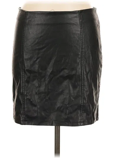 Pre-owned Haute Monde Faux Leather Skirt In Black