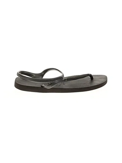 Pre-owned Havaianas Flip Flops In Black
