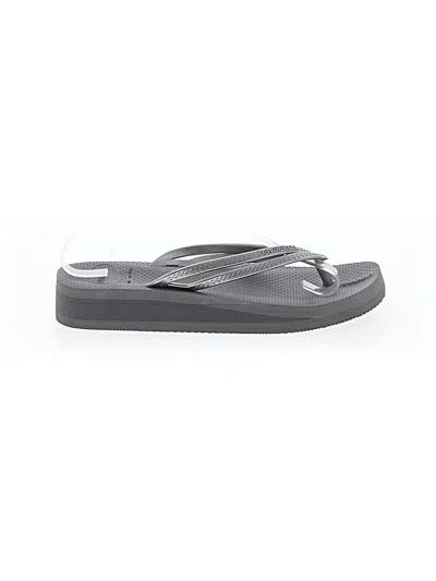 Pre-owned Havaianas Flip Flops In Gray