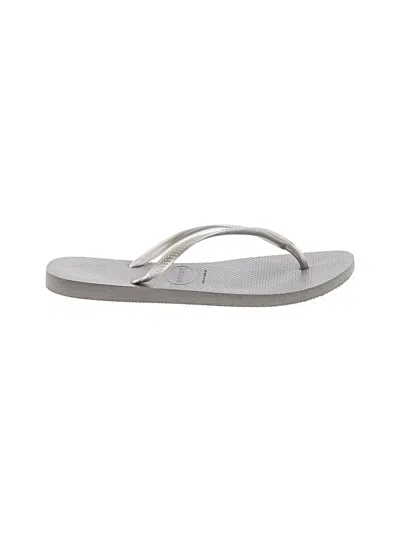 Pre-owned Havaianas Flip Flops In Gray