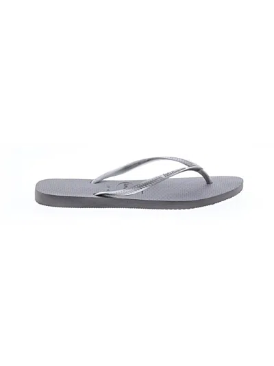 Pre-owned Havaianas Flip Flops In Gray