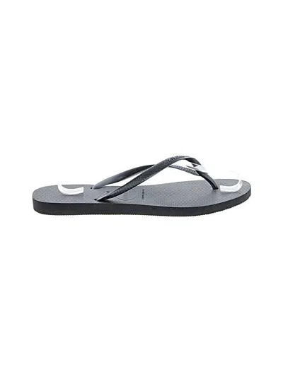 Pre-owned Havaianas Flip Flops In Gray