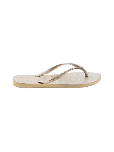 Pre-owned Havaianas Flip Flops In Ivory
