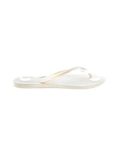 Pre-owned Havaianas Flip Flops In Ivory