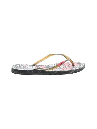 Pre-owned Havaianas Flip Flops In Silver