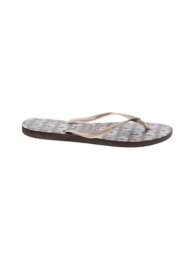 Pre-owned Havaianas Flip Flops In Silver