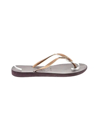Pre-owned Havaianas Flip Flops In Tan