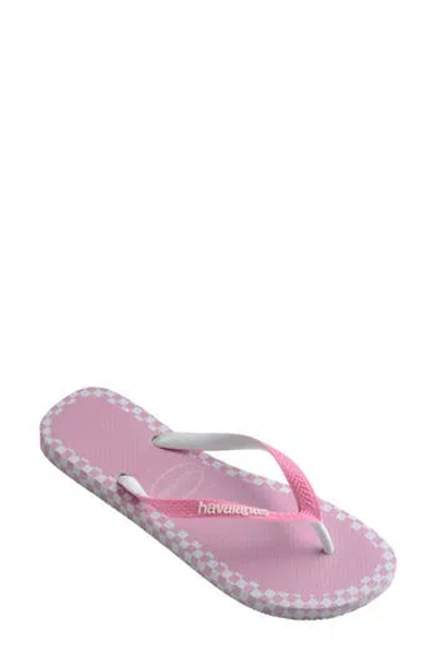 Havaianas Top Checkmate Flip Flop In Ice Grey/pink