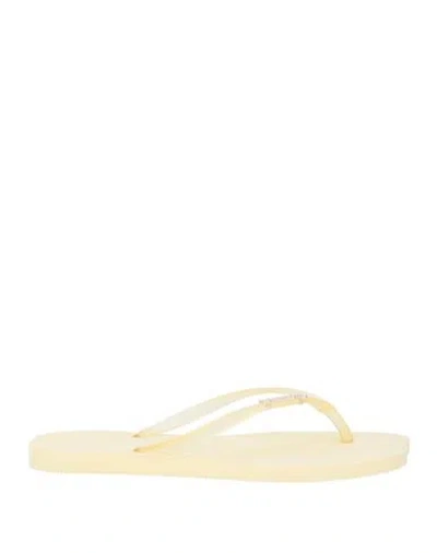 Havaianas Woman Thong Sandal Pastel Yellow Size 6 Rubber