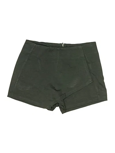 Pre-owned Have Shorts In Green