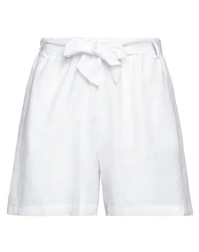 Haveone Woman Shorts & Bermuda Shorts White Size M Lyocell, Polyester