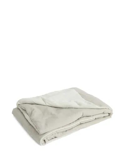 Hay Air Quilt Blanket In Gray