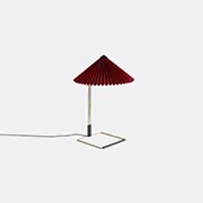 HAY LIGHTING OXIDE RED UNI