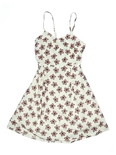 Hayden Casual Dress In White