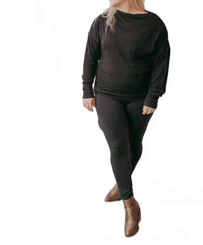 Hayden La Ribbed Shoulder Zip Top In Black