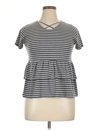Pre-owned Hayden Short Sleeve Top Gray Keyhole Neckline Tops