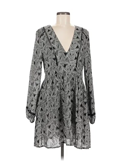 Pre-owned Hazel Casual Dress In Gray