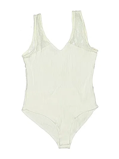 Pre-owned Heart & Hips Bodysuit In Ivory