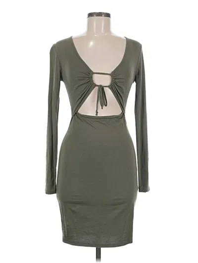 Pre-owned Heart & Hips Casual Dress In Green