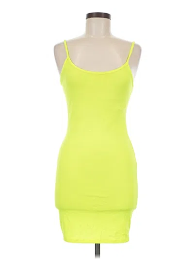 Pre-owned Heart & Hips Casual Dress In Yellow