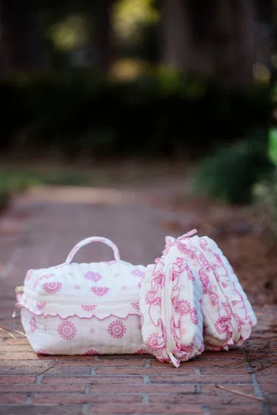 Heart Of Grace Women's Cosmetic Bag Set In Rosette In Pink