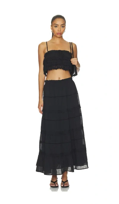 Heartloom Amata Set In Black
