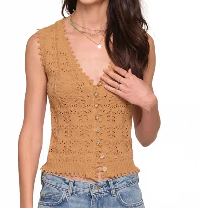 Heartloom Bestie Knit Vest In Chai In Brown