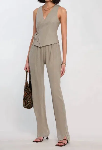Heartloom Carolyn Set In Grey