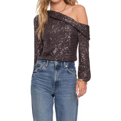Heartloom Cassie Top In Steel In Brown